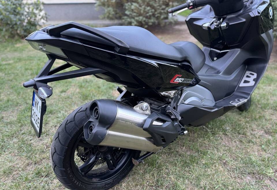 
								BMW C650 SPORT full									