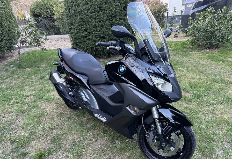 
								BMW C650 SPORT full									