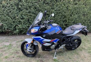 BMW S1000XR