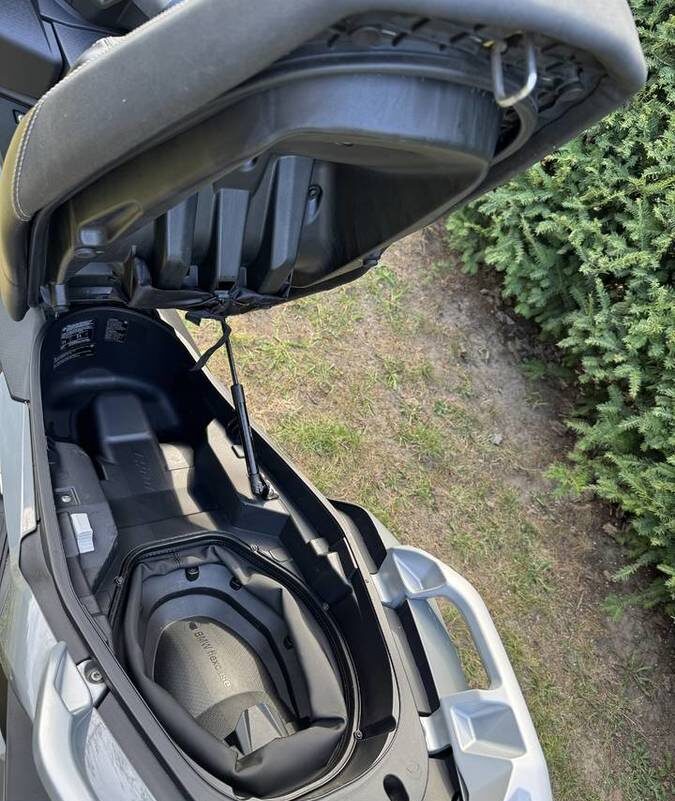 
								BMW C400 GT full									