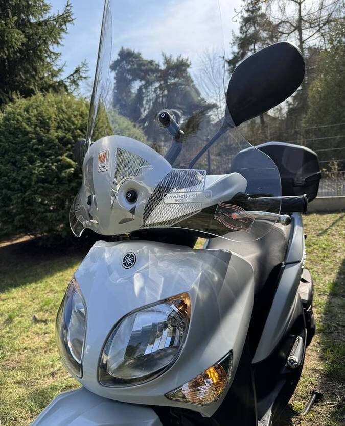 
								Yamaha Xenter 125 full									