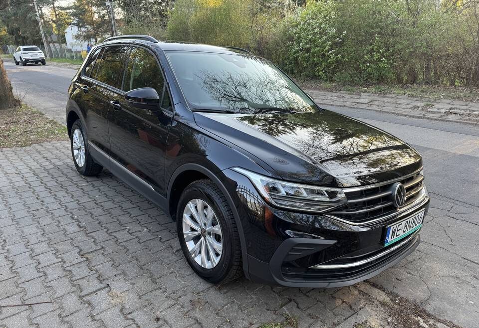 
								Volkswagen Tiguan full									