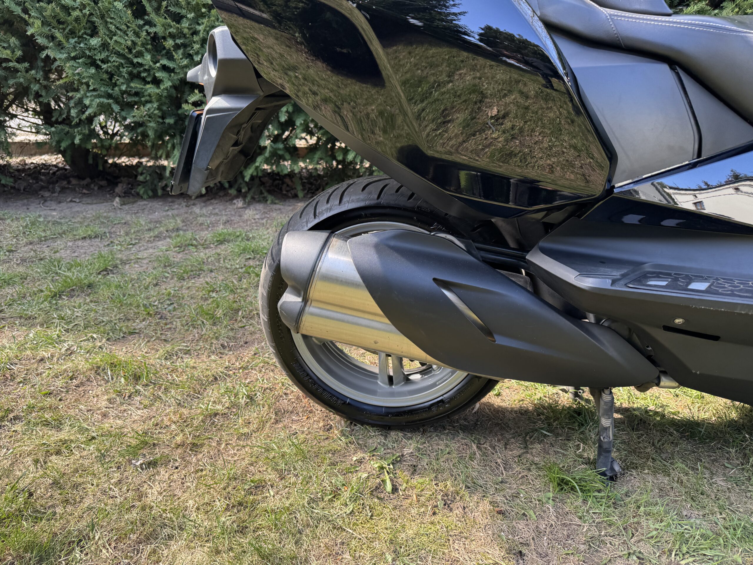 
								BMW C650 GT full									