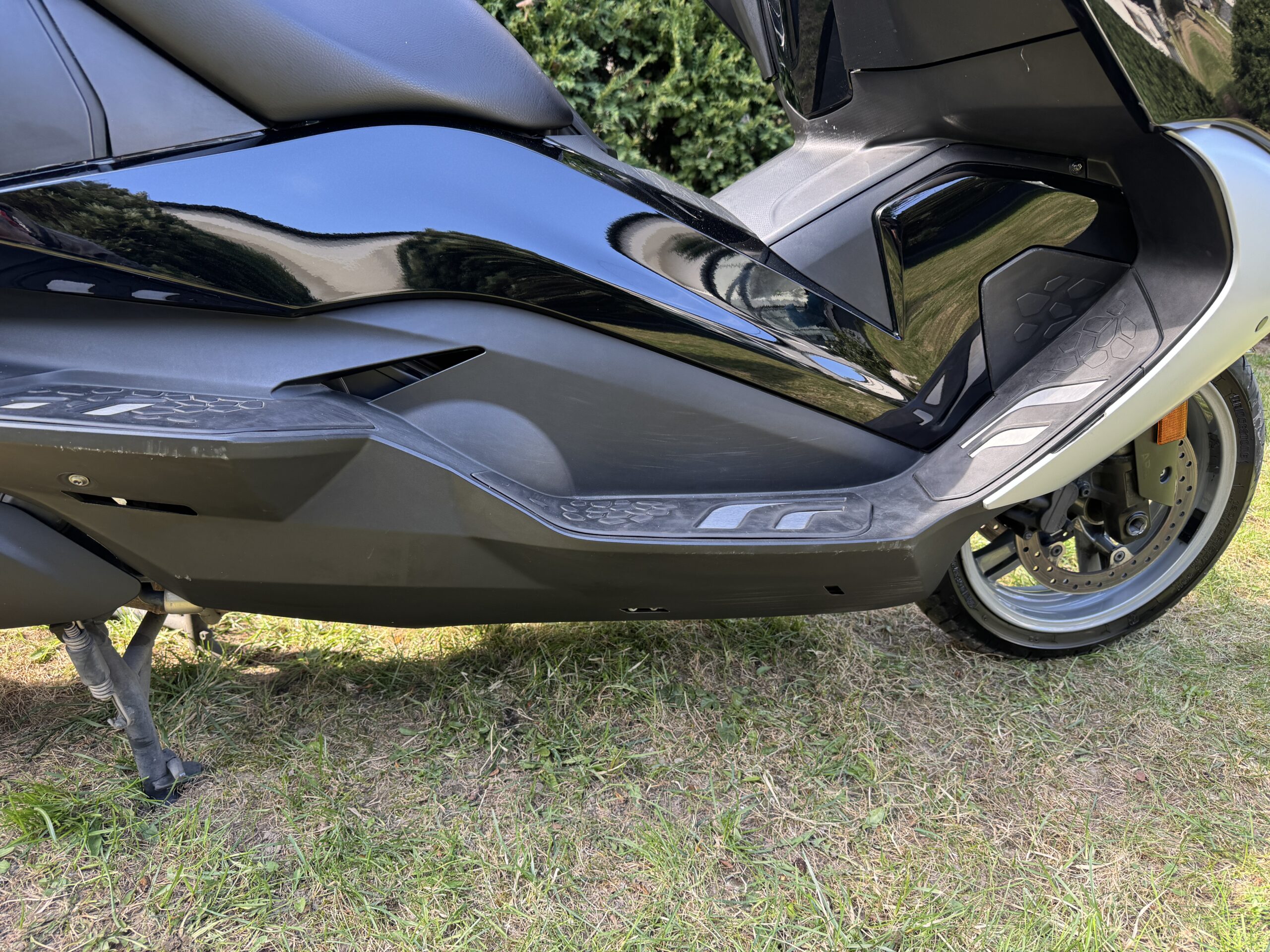 
								BMW C650 GT full									