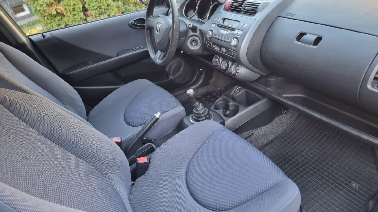 
								Honda Jazz full									